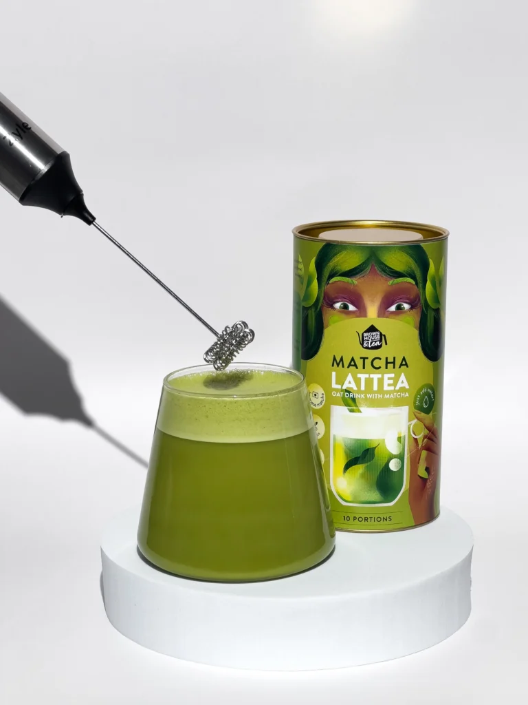 Matcha ir pieno plaktuvas