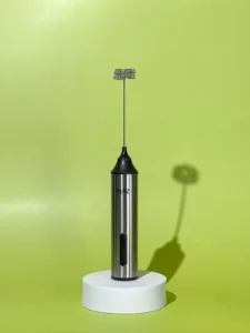 Ikraunamas pieno plaktuvas - elektrine sluotele ZYLE